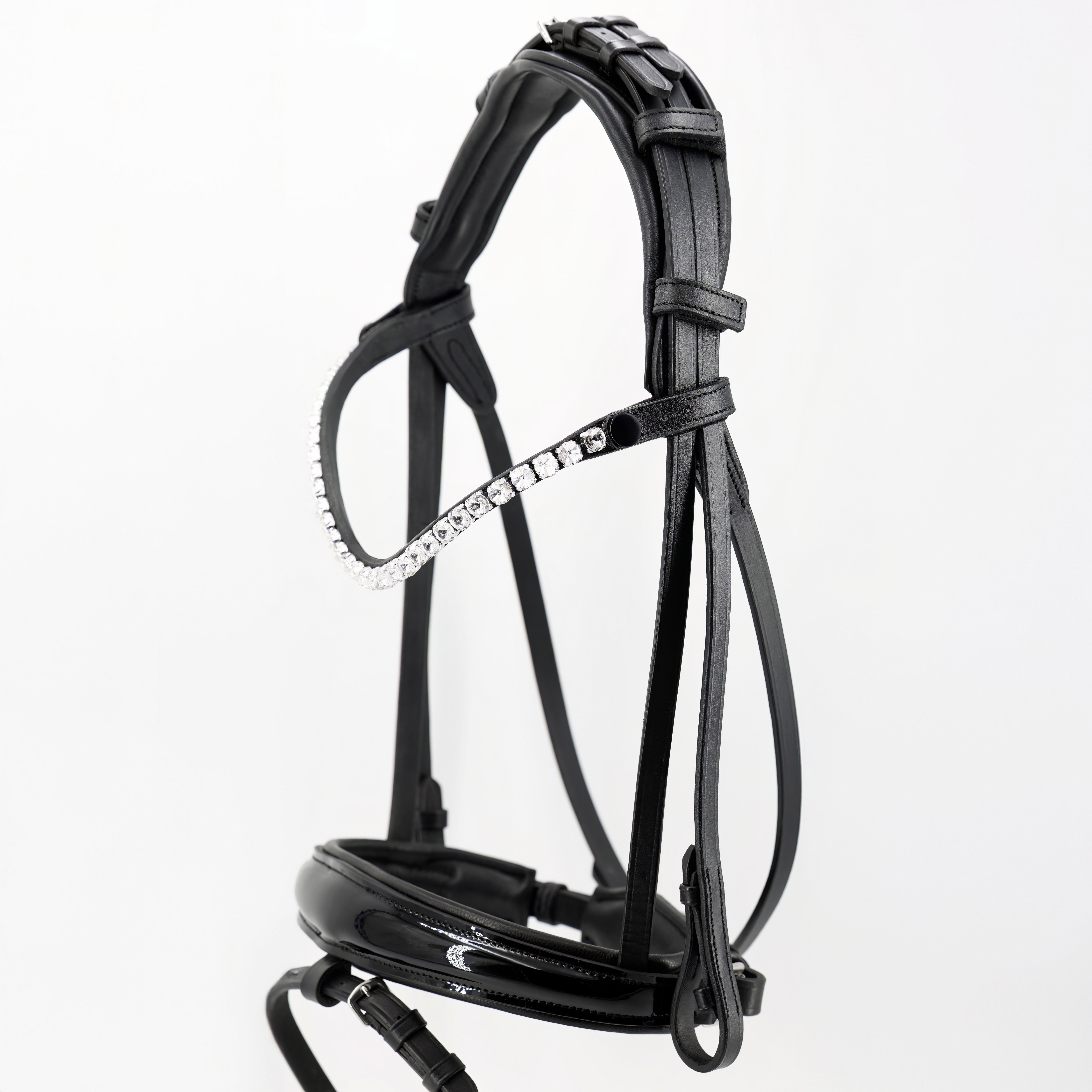 Trense-ProLine-Muenchen-Flach-Zaumhaken-entfernbarer-Sperrriemen Trense-ProLine-Muenchen-Flach-Zaumhaken-entfernbarer-Sperrriemen