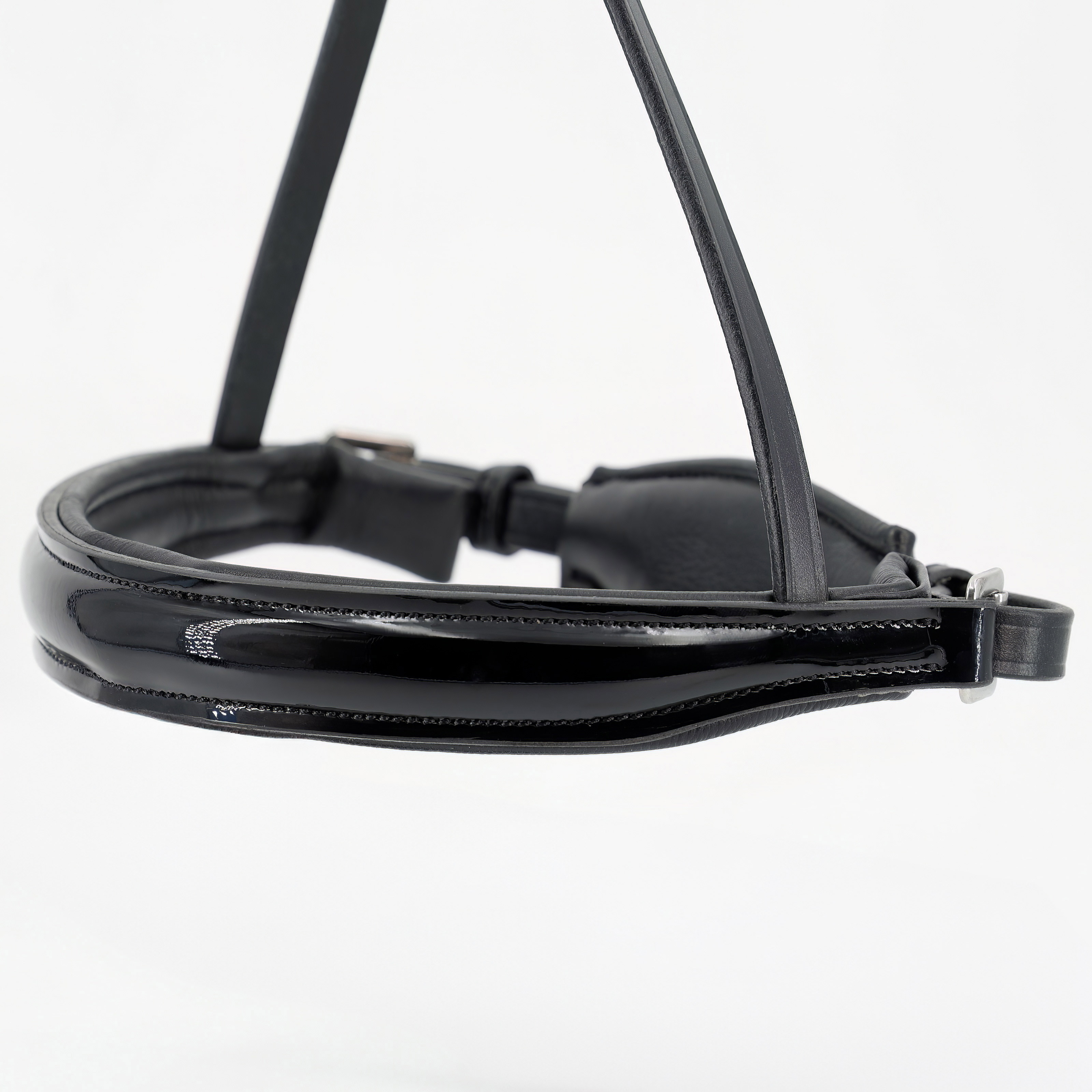 Reithalfter-Lack-Selection-ohne-Sperrriemen-Schwarz Reithalfter-Lack-Selection-ohne-Sperrriemen-Schwarz