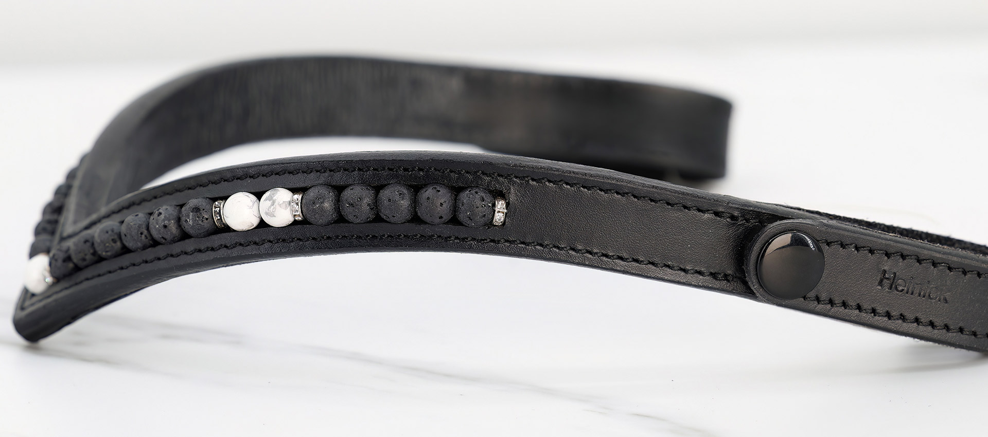 Stirnriemen-Schnellwechselsystem-Quick-Change-Shaped-Weiss