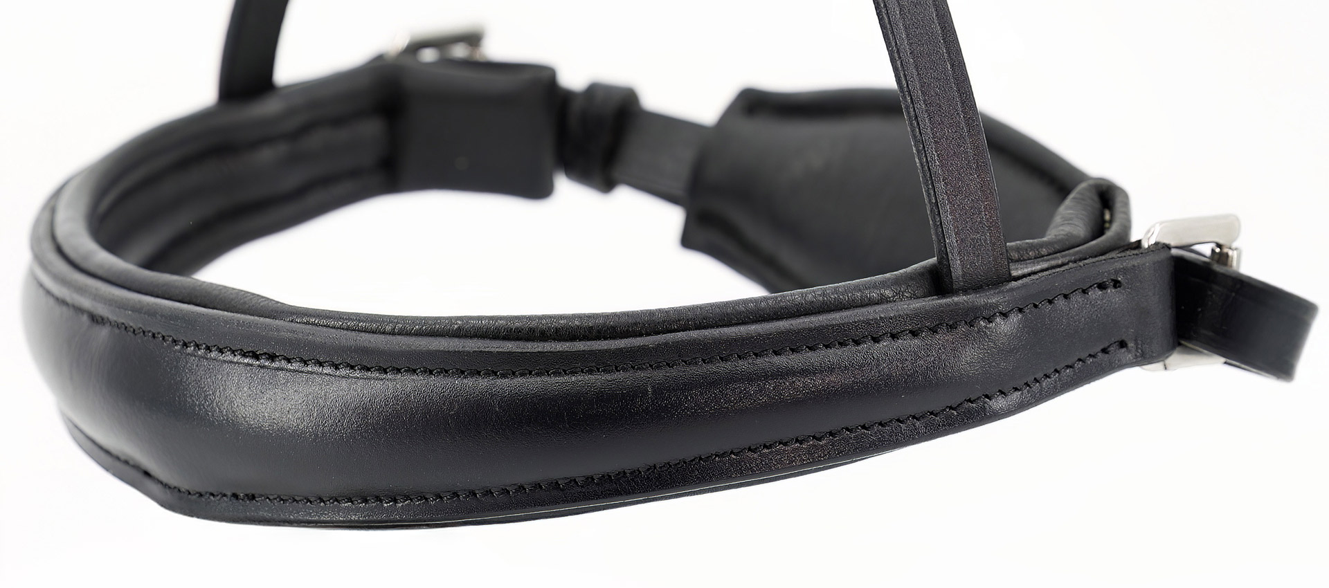 Performance-Reithalfter-ohne-Sperrriemen-anatomisch-schwarz